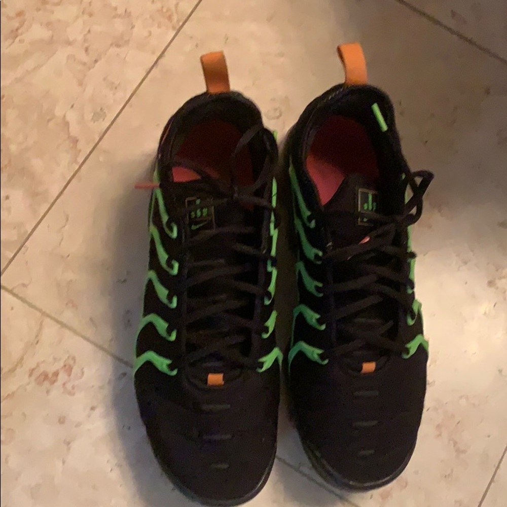 Nike shoes for man